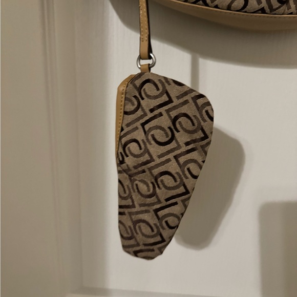 LC daily hobo with attached change purse - Picture 9 of 10